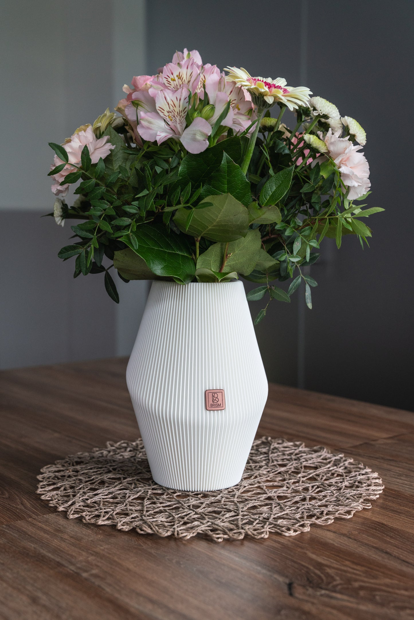 Vase Enfolded