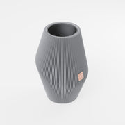 Produktfoto_Vase_Enfolded_2__Aschgrau