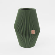 Produktfoto_Vase_Enfolded_1__Dunkelgruen