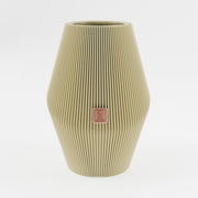 Produktfoto_Vase_Enfolded_3__Wuestenbraun