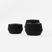 Teelichter_Enfolded_3__Kohleschwarz