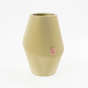 Vase_Enfolded_1__Wuestenbraun