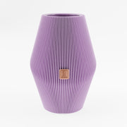 Vase_Enfolded_2__Lila