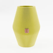 Vase_Enfolded_2__Zitronengelb