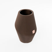 Vase_Enfolded_3__Dunkelbraun