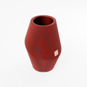 Vase_Enfolded_3__Dunkelrot