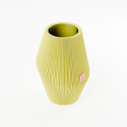 Vase_Enfolded_3__Zitronengelb